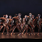 NRW Juniorballett trifft Schulministerin Yvonne Gebauer