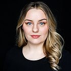 Portrait von Alina Adam